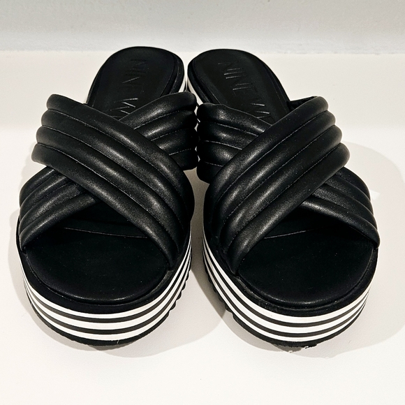 Nine West Sandals, size 9 - Picture 3 of 7